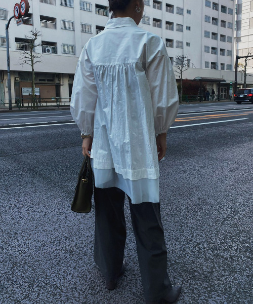 Ameri VINTAGE - MEDI BUTTON TUNIC SHIRT ネイビー Ameri VINTAGE - MEDI BUTTON TUNIC SHIRT ネイビー の通販 by