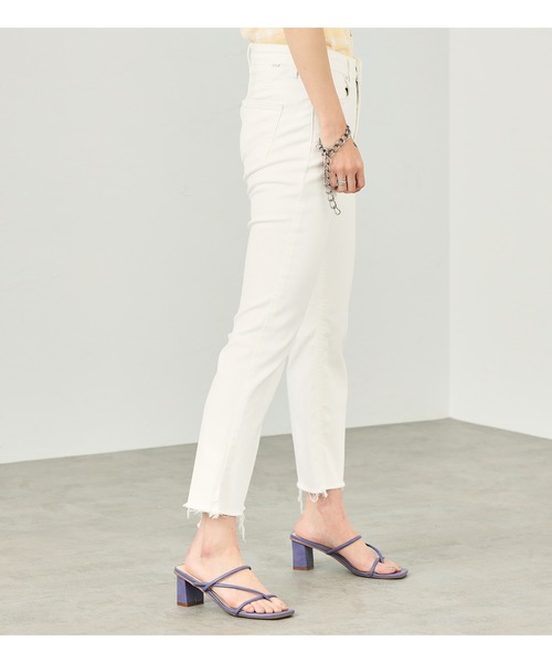 SOMETHING（サムシング）の「SOMETHING/サムシング クロップド裾フリンジ LISAフレアデニムパンツ（デニムパンツ・レディース・ホワイト/ライトブルー/ブラック/ブルー/ブルー系その他・26/27/28/29）」の21枚目の写真