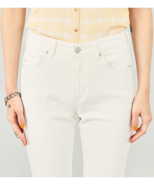 SOMETHING（サムシング）の「SOMETHING/サムシング クロップド裾フリンジ LISAフレアデニムパンツ（デニムパンツ・レディース・ホワイト/ライトブルー/ブラック/ブルー/ブルー系その他・26/27/28/29）」の16枚目の写真