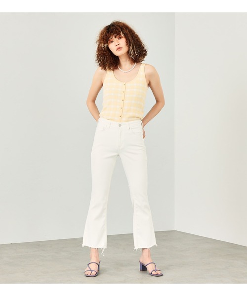 SOMETHING（サムシング）の「SOMETHING/サムシング クロップド裾フリンジ LISAフレアデニムパンツ（デニムパンツ・レディース・ホワイト/ライトブルー/ブラック/ブルー/ブルー系その他・26/27/28/29）」の22枚目の写真