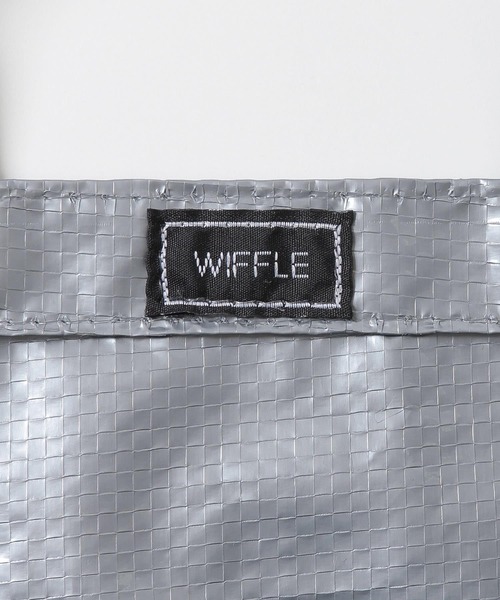 wiffle（ウィッフル）の「『別注』wiffle×Sonny Label　2WAY RICEBAG（ショルダーバッグ・メンズ・シルバー/クリア・FREE）」の9枚目の写真
