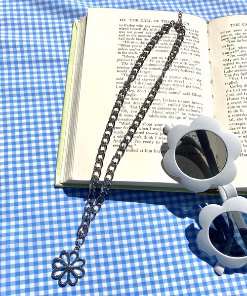 WC（ダブル シー）の「シルバーフラワーネックレス（ネックレス・レディース・シルバー・FREE）」の4枚目の写真