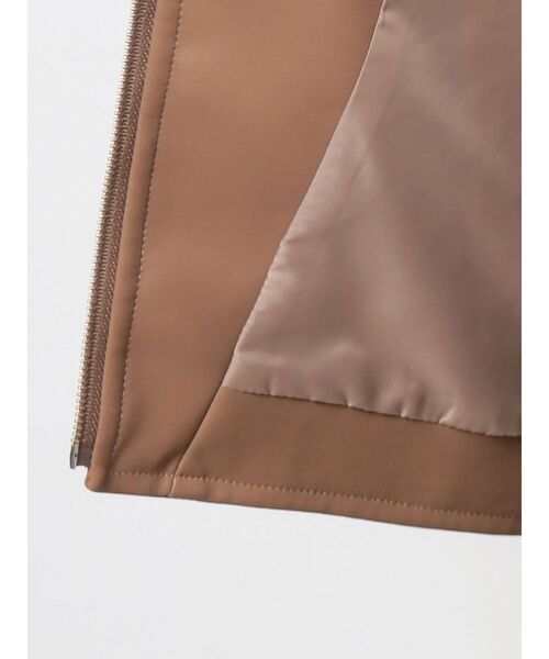 dazzlin(ダズリン)の「レザーライクライダースジップジャケット(ライダースジャケット・レディース・ブラック/ベージュ/アイボリー・FREE)」の20枚目の写真