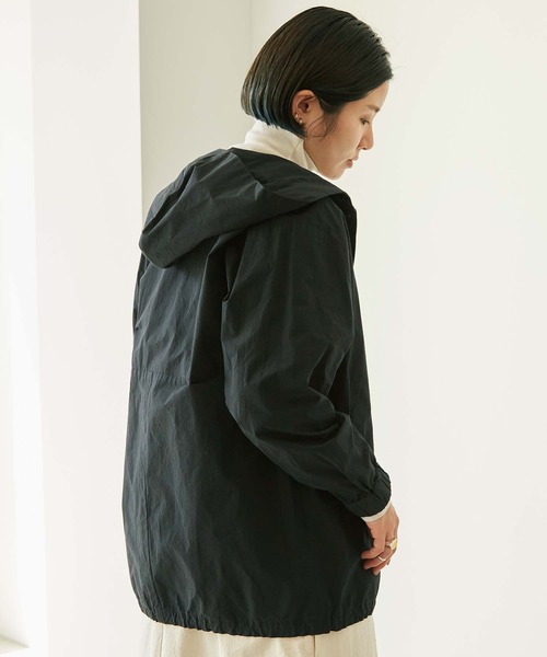 nitca(ニトカ)の「C/Nyハイカウントウェザー フードブルゾン(ブルゾン・レディース・ブラック/カーキ・FREE)」の4枚目の写真