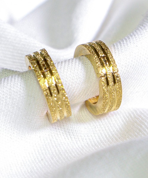 FUNALIVE（ファンアライブ）の「JON イヤーカフ ステンレス両耳(２点セット)韓国製（イヤーカフ・メンズ・A/B/C/D/E/F/G/H/I/J/K/L/M/N/O/その他1/その他3/Z/V/P/その他2/U/その他5/Y/S/X/T/W/その他/R/その他4/その他6/Q・FREE）」の9枚目の写真