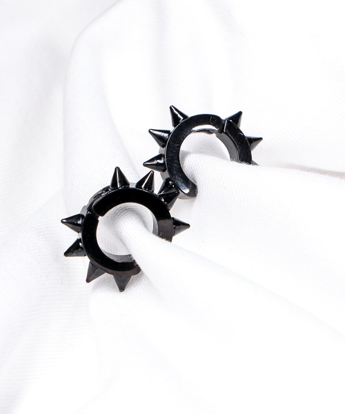 FUNALIVE（ファンアライブ）の「JON イヤーカフ ステンレス両耳(２点セット)韓国製（イヤーカフ・メンズ・A/B/C/D/E/F/G/H/I/J/K/L/M/N/O/その他1/その他3/Z/V/P/その他2/U/その他5/Y/S/X/T/W/その他/R/その他4/その他6/Q・FREE）」の17枚目の写真