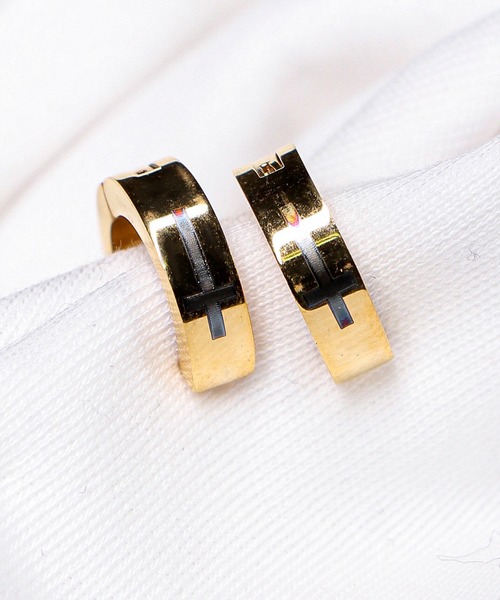 FUNALIVE（ファンアライブ）の「JON イヤーカフ ステンレス両耳(２点セット)韓国製（イヤーカフ・メンズ・A/B/C/D/E/F/G/H/I/J/K/L/M/N/O/その他1/その他3/Z/V/P/その他2/U/その他5/Y/S/X/T/W/その他/R/その他4/その他6/Q・FREE）」の21枚目の写真