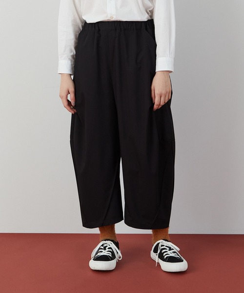 FRAPBOIS(フラボア)の「コーナーパンツ(その他パンツ・レディース・ブラック/ブルー・0/1)」の1枚目の写真