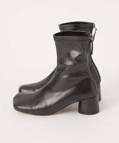 CIAOPANIC（チャオパニック）の「センターステッチショートブーツ（ブーツ・レディース・ブラック/グリーン/アイボリー・SMALL/MEDIUM/39/37）」の9枚目の写真