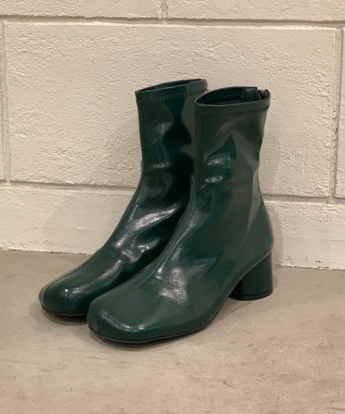 CIAOPANIC（チャオパニック）の「センターステッチショートブーツ（ブーツ・レディース・ブラック/グリーン/アイボリー・SMALL/MEDIUM/39/37）」の10枚目の写真