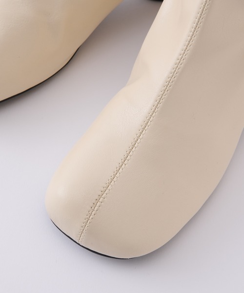 CIAOPANIC（チャオパニック）の「センターステッチショートブーツ（ブーツ・レディース・ブラック/グリーン/アイボリー・SMALL/MEDIUM/39/37）」の18枚目の写真