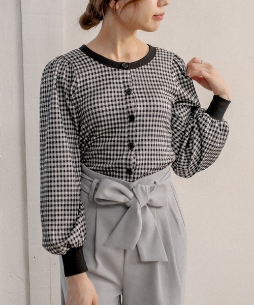 OLIVE des OLIVE（オリーブデオリーブ）の「ジャガードのかわいい長袖カーディガン（カーディガン/ボレロ・レディース・ブラック/ベージュ/スミクロ・FREE）」の3枚目の写真