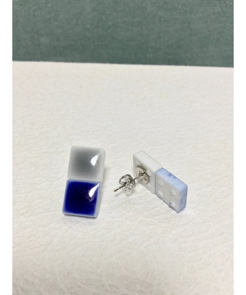 tone（トーン）の「【Le soleil】美濃焼　　バイカラーピアス(MA)（ピアス（両耳用）・レディース・ブラック系その他/ホワイト系その他/グレー系その他/ベージュ系その他/グリーン系その他/イエロー系その他/ブラック系その他2/ベージュ系その他2/イエロー系その他2/ホワイト×グリーン・FREE）」の13枚目の写真