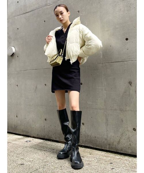 EMODA（エモダ）の「フラットロングソールブーツ（ブーツ・レディース・ブラック/アイボリー・SMALL/MEDIUM/LARGE）」の5枚目の写真