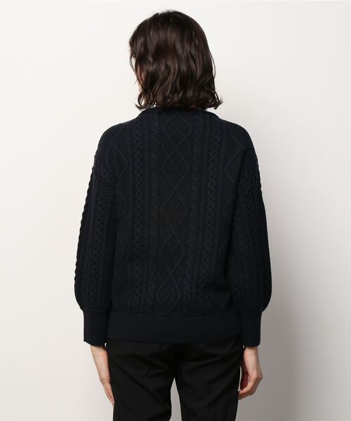 NARACAMICIE（ナラカミーチェ）の「アラン柄ニットプルオーバー（ニット/セーター・レディース・ネイビー/ベージュ・MEDIUM）」の6枚目の写真