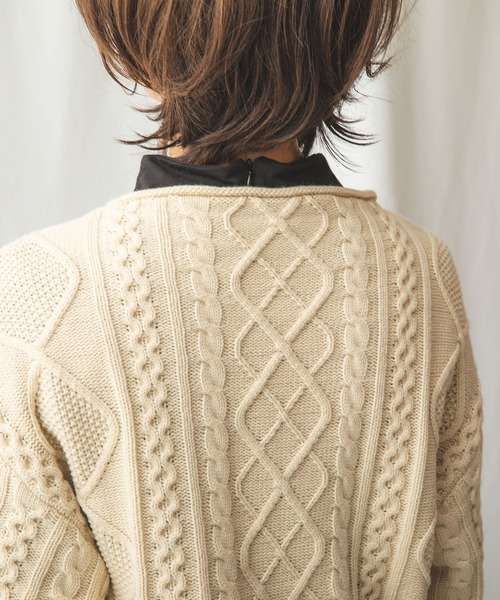 NARACAMICIE（ナラカミーチェ）の「アラン柄ニットプルオーバー（ニット/セーター・レディース・ネイビー/ベージュ・MEDIUM）」の12枚目の写真