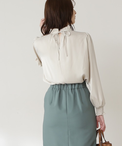 N.（N. Natural Beauty Basic）（エヌエヌナチュラルビューティーベーシック）の「【追加生産】◆フリルネックバックリボンブラウス（シャツ/ブラウス・レディース・ホワイト/ベージュ・MEDIUM）」の15枚目の写真