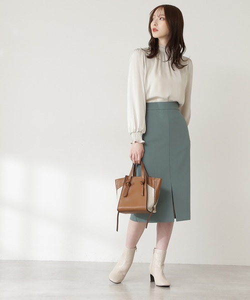 N.（N. Natural Beauty Basic）（エヌエヌナチュラルビューティーベーシック）の「【追加生産】◆フリルネックバックリボンブラウス（シャツ/ブラウス・レディース・ホワイト/ベージュ・MEDIUM）」の13枚目の写真