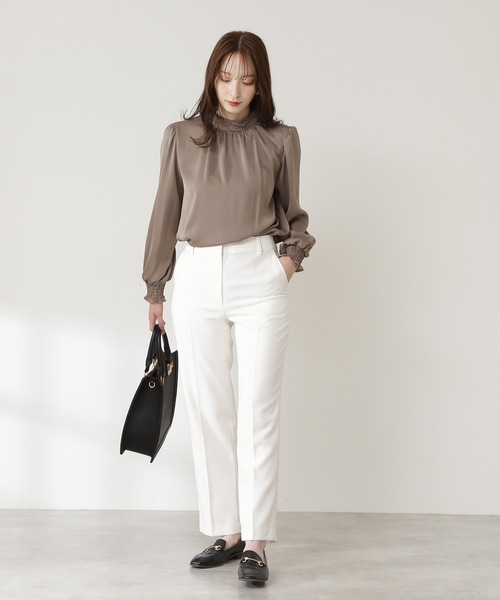 N.（N. Natural Beauty Basic）（エヌエヌナチュラルビューティーベーシック）の「【追加生産】◆フリルネックバックリボンブラウス（シャツ/ブラウス・レディース・ホワイト/ベージュ・MEDIUM）」の4枚目の写真