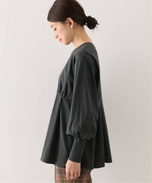 SLOBE IENA(スローブイエナ)の「スムースギャザーチュニック【手洗い可能】◆(Tシャツ/カットソー・レディース・チャコールグレー/オリーブ・FREE)」の14枚目の写真