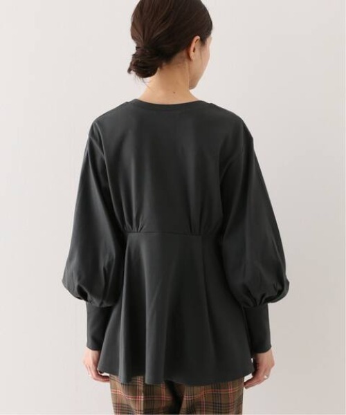 SLOBE IENA(スローブイエナ)の「スムースギャザーチュニック【手洗い可能】◆(Tシャツ/カットソー・レディース・チャコールグレー/オリーブ・FREE)」の12枚目の写真