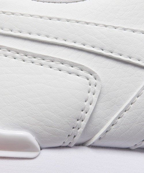 Reebok（リーボック）の「ロイヤル グライド リップル クリップ / ROYAL GLIDE RIPPLE CLIP （スニーカー・キッズ・ブラック×ブラック/ホワイト×ホワイト/ホワイト・17.0cm/18.0cm/19.0cm/20.0cm/21.0cm/22.0cm/22.5cm/23.0cm/23.5cm/24.0cm/24.5cm/25.0cm/21.5cm/17.5cm/18.5cm/19.5cm/20.5cm）」の11枚目の写真