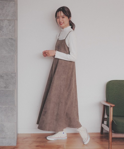 GLOBAL WORK（グローバルワーク）の「キレイミエメロートップス/261882（Tシャツ/カットソー・レディース・ホワイト/ライトグレー・FREE）」の3枚目の写真