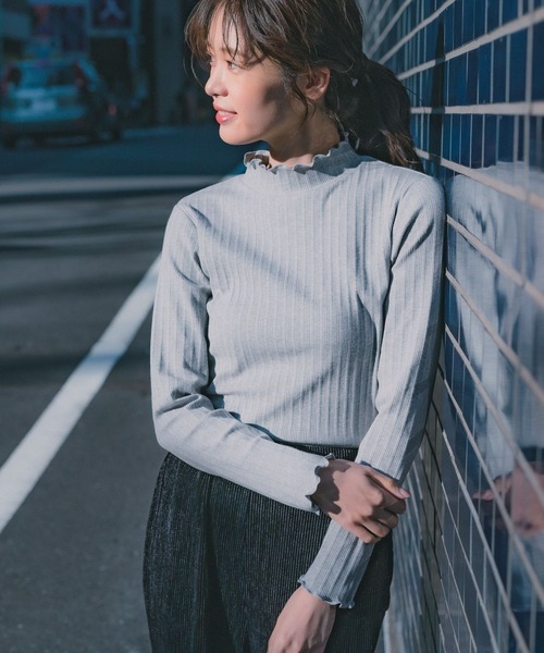 GLOBAL WORK（グローバルワーク）の「キレイミエメロートップス/261882（Tシャツ/カットソー・レディース・ホワイト/ライトグレー・FREE）」の7枚目の写真