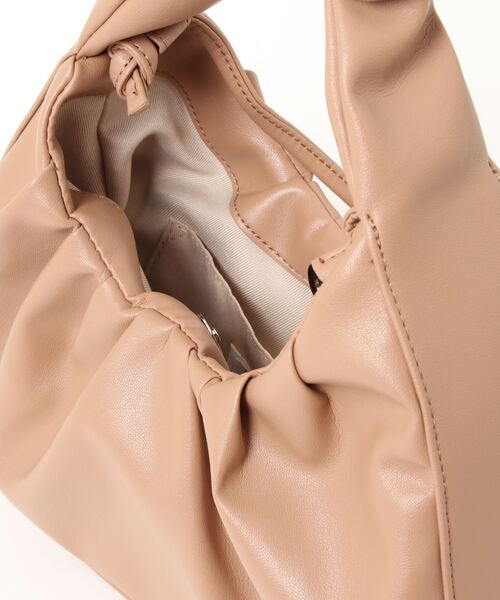 cepo（セポ）の「シャーリングバッグ（ハンドバッグ・レディース・ブラック/ベージュ/パープル・FREE）」の6枚目の写真