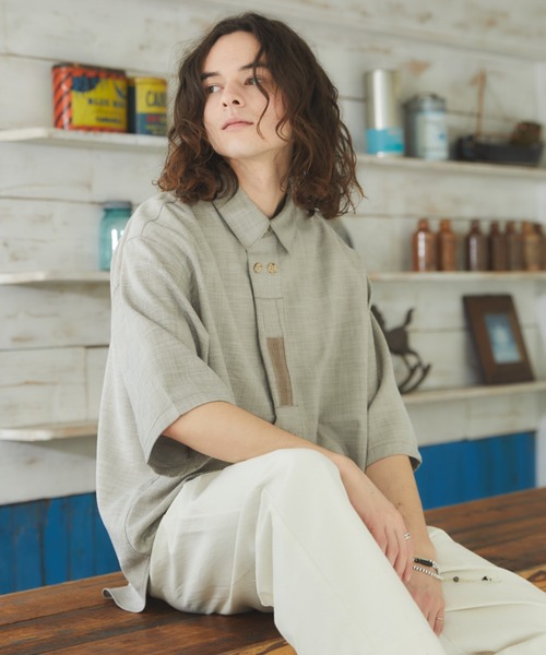 CASPER JOHN（キャスパージョン）の「Gimmick shirts/ギミックシャツ（シャツ/ブラウス・メンズ・ホワイト/チャコールグレー/ライトグレー/ブラック/ベージュ/ネイビー/グレー/ホワイト×ブラック・SMALL/MEDIUM/LARGE）」の16枚目の写真