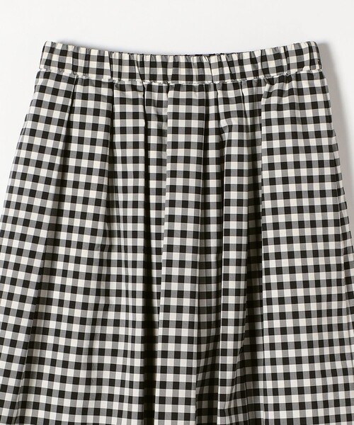 SHIPS any（シップス エニィ）の「SHIPS any:〈ウォッシャブル〉ランダムタック ギンガムチェック フレア ミディ スカート（スカート・レディース・ブラック・36/38）」の3枚目の写真