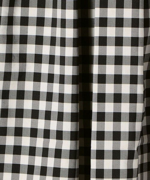 SHIPS any（シップス エニィ）の「SHIPS any:〈ウォッシャブル〉ランダムタック ギンガムチェック フレア ミディ スカート（スカート・レディース・ブラック・36/38）」の8枚目の写真