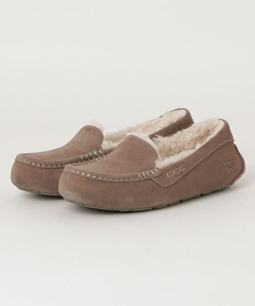 一番人気物 デッキシューズ UGG - デッキシューズ