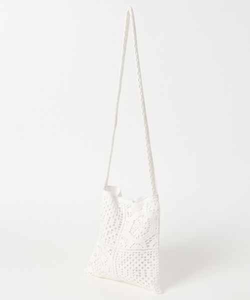 LOWRYS FARM(ローリーズファーム)の「レースショルダーバッグ 260584(ショルダーバッグ・レディース・オフホワイト/ブラック/グリーン・FREE)」の4枚目の写真