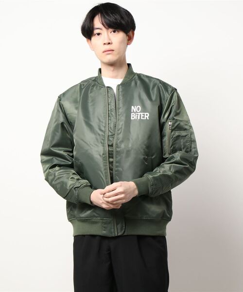中綿入り防水防風MA-1ジャケット
