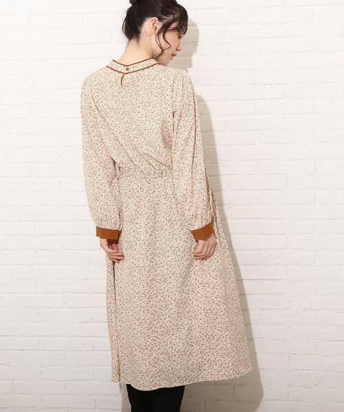 Cutie Blonde（キューティーブロンド）の「◆【S-L】パイピング花柄ワンピース（ワンピース・レディース・ブラック系/グリーン系その他2/ベージュ系・01/02/03）」の12枚目の写真