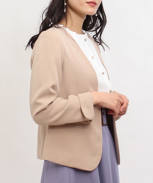 TRUDEA（トルディア）の「ダブルクロスノーカラージャケット（ノーカラージャケット・レディース・ベージュ/ネイビー/ラベンダー・SMALL/MEDIUM/LARGE）」の16枚目の写真