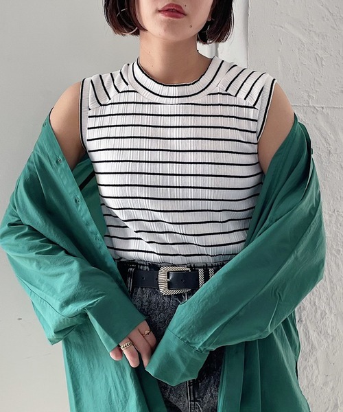 PAGEBOY(ページボーイ)の「ランダムテレコハイネックフレンチスリーブ(タンクトップ・レディース・オフホワイト/ホワイト×ブラック/ブラック・FREE)」の17枚目の写真