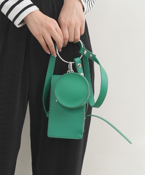 Futier land（フューティアランド）の「2連リングショルダーミニバッグ（ショルダーバッグ・レディース・グリーン/イエロー/ピンク/シルバー/マルチ・FREE）」の2枚目の写真