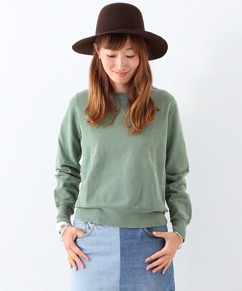 REMI RELIEF(レミレリーフ)の「REMI RELIEF×Ray BEAMS / 別注 スウェットクルー(スウェット・レディース・オフホワイト/グレー/グリーン/ネイビー・ONE SIZE)」の1枚目の写真