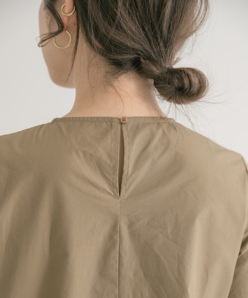 ITEMS URBANRESEARCH(アイテムズ アーバンリサーチ)の「Aラインワンピース(ワンピース・レディース・ベージュ/ブラック/ブルー・FREE)」の11枚目の写真