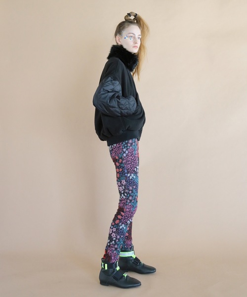 BEDSIDEDRAMA(ベットサイドドラマ)の「Flower arrangement Leggins(レギンス/スパッツ・レディース・カラフル・1)」の3枚目の写真
