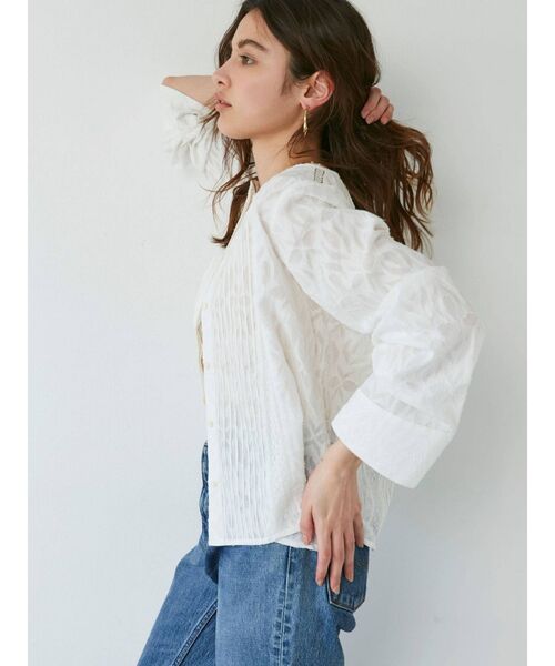 Ungrid（アングリッド）の「コットンジャカードピンタックシャツ（シャツ/ブラウス・レディース・ブラック/オフホワイト・FREE）」の12枚目の写真