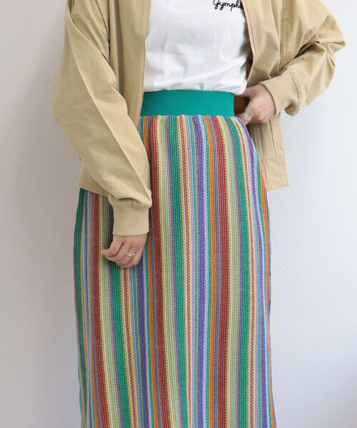 fredy emue(フレディエミュ)の「マルチストライプ ニットソースカート(スカート・レディース・ブルー系その他7/グリーン系その他3/ベージュ系その他3・38)」の18枚目の写真