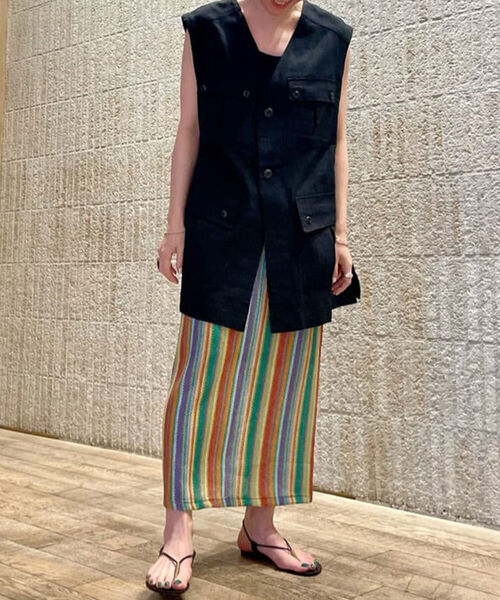 fredy emue(フレディエミュ)の「マルチストライプ ニットソースカート(スカート・レディース・ブルー系その他7/グリーン系その他3/ベージュ系その他3・38)」の2枚目の写真