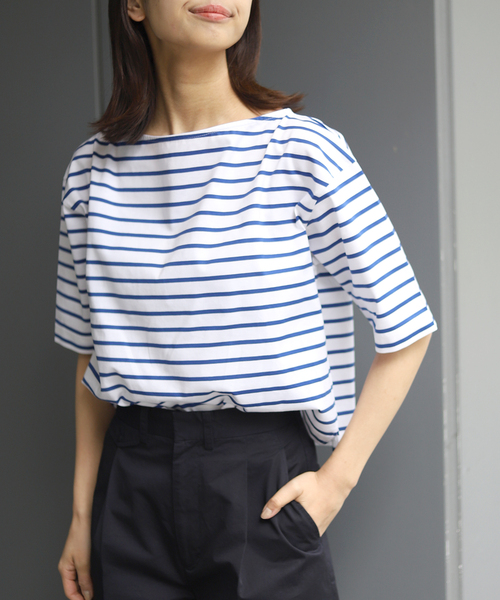 SLOBE IENA(スローブイエナ)の「【HYGGE/ヒュッゲ】ボーダーカットソー(Tシャツ/カットソー・レディース・ブラック/ネイビー/ブルー・FREE)」の1枚目の写真