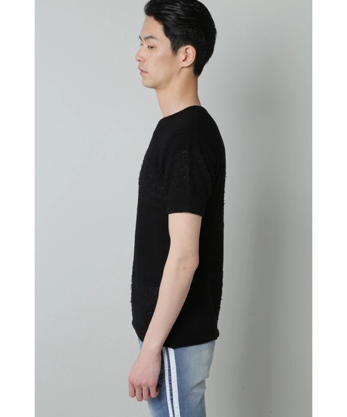 BLUE TORNADO（ブルートルネード）の「BLUE TORNADO∴異素材ボーダーVネック半袖ニット（ニット/セーター・メンズ・アイボリー/ブラック・M）」の6枚目の写真