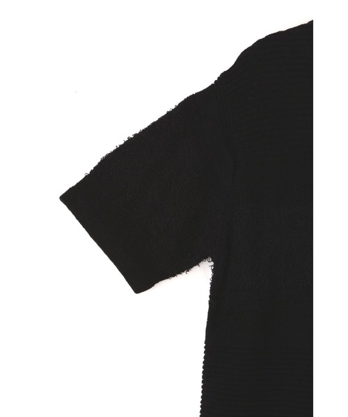 BLUE TORNADO（ブルートルネード）の「BLUE TORNADO∴異素材ボーダーVネック半袖ニット（ニット/セーター・メンズ・アイボリー/ブラック・M）」の14枚目の写真