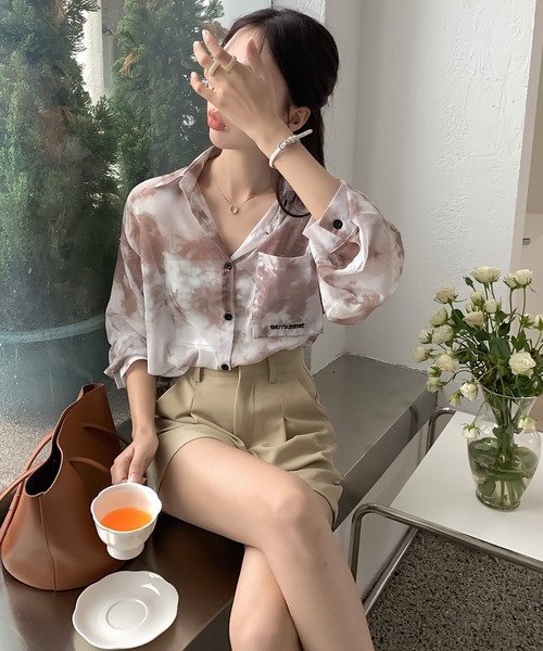 極美品 モラビト タイダイ柄 シアー バルーンシャツ 裾絞り 比翼ボタン 40 極美品 モラビト タイダイ柄 シアー バルーンシャツ 裾絞り 比翼ボタン 40