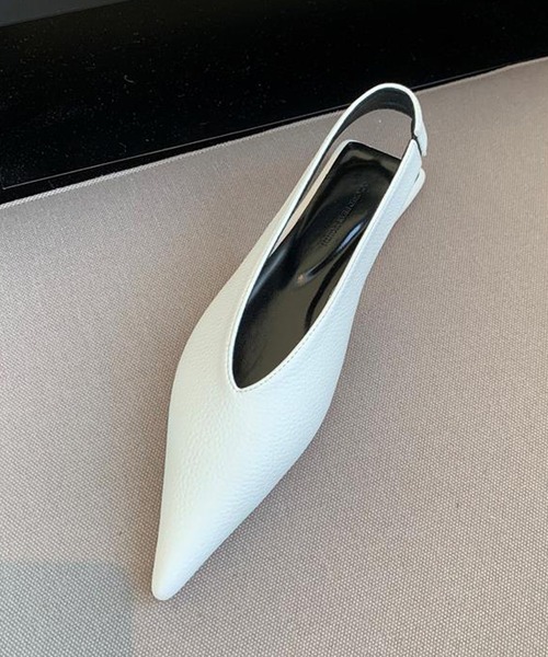 SMILE ORCHID（スマイルオーキッド）の「フラット　ポインテッドトゥバックストラップサンダル（サンダル・レディース・ホワイト/グリーン/ブラック・37/38/39）」の16枚目の写真